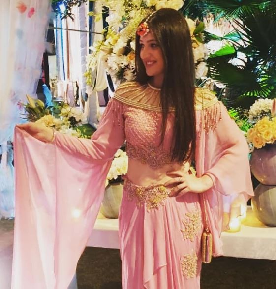 Jaya Bhardwaj height