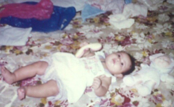 Karishma Sawant childhood image