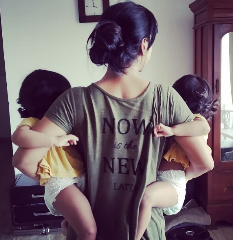 Kranti Redkar and her daughters