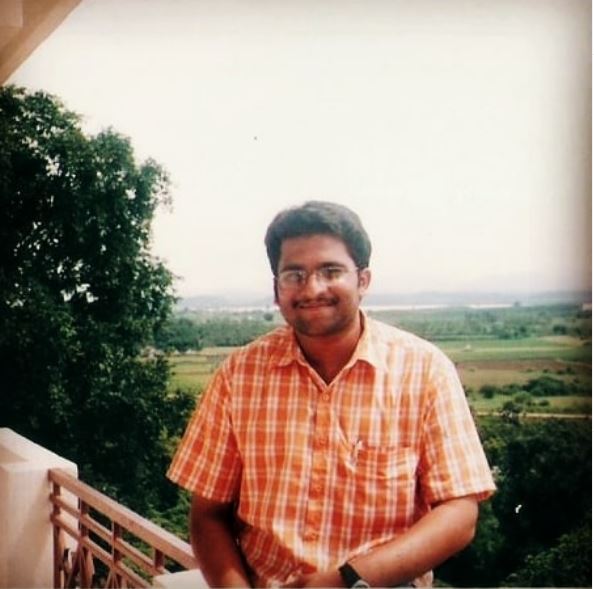 Mahesh Koneru Biography, Wikipedia (Age, Birthday & Early life)