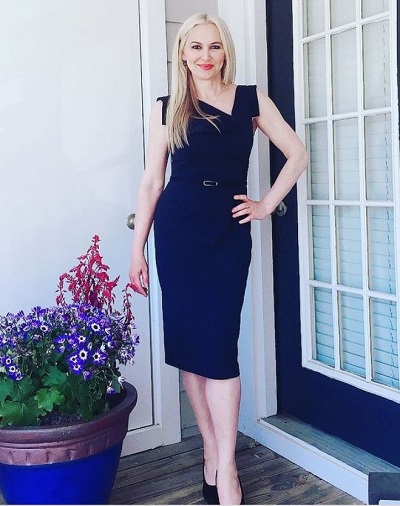Natasha Pavlovich height is 5 feet 8 inches