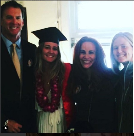 Raine Finley with her complete family