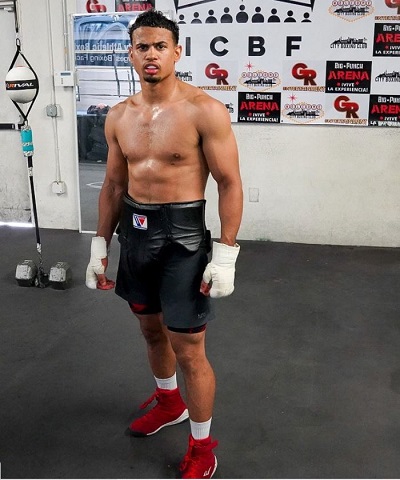 Rolando Romero height is 5 feet 8 inches