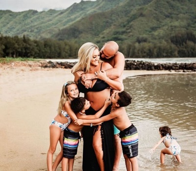 Sara Cheek with her husband Matt Cheek and her kids