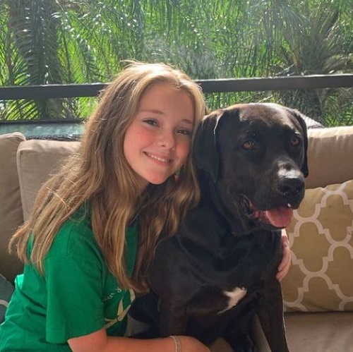 Sophie Grace has a pet dog