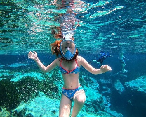 Sophie Grace loves to do scuba diving