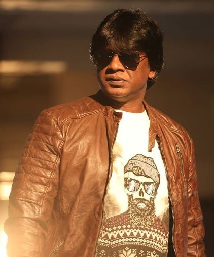 The lead role of Salaga in the film is played by Duniya Vijay