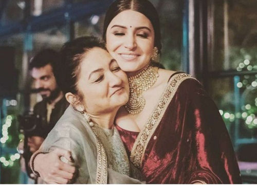 Vamika Kohli maternal grandmother Ashima Sharma