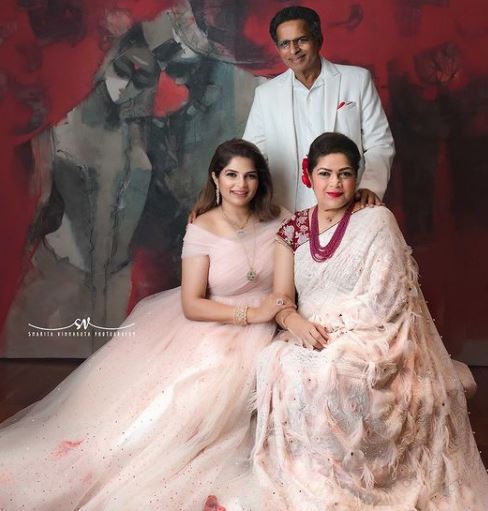 Viranica Manchu with her father and mother