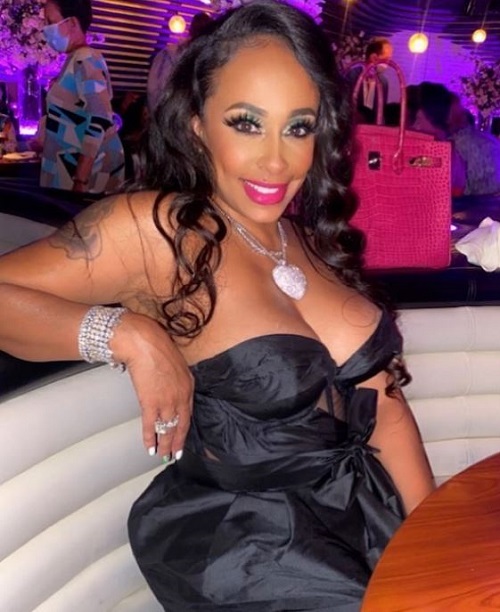 Yaya Mayweather mother Melissa Brim works as a entrepreneur and television personality