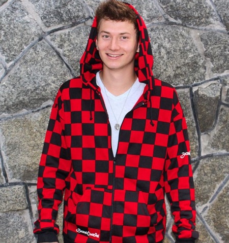 Bajan Canadian Height, Weight & Physical Appearance