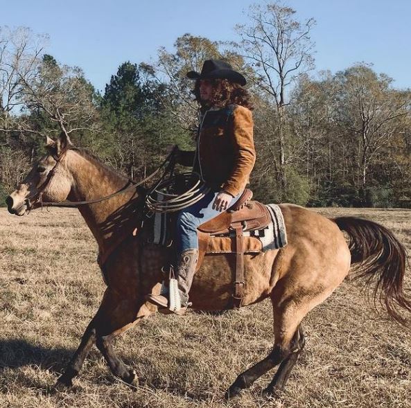 Cade Foehner likes horse riiding