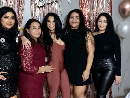 Carla Medrano with her mother and sisters