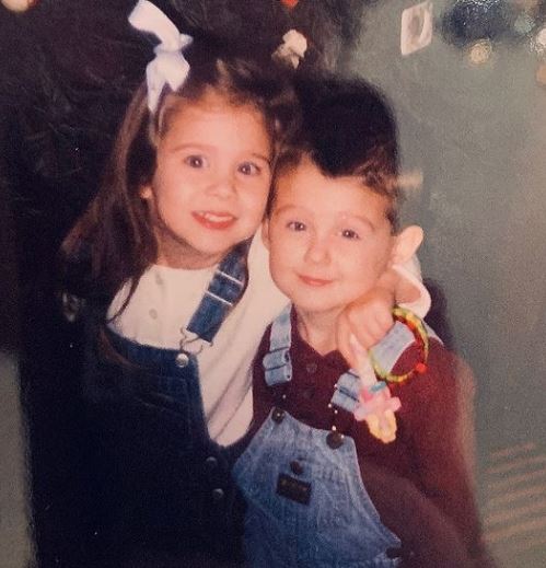 Childhood image of Cade Foehner and his sister