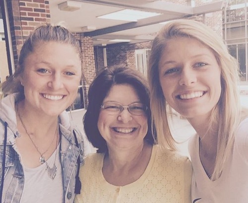 Cydney Moreau is very close to her mother Melissa Moreau
