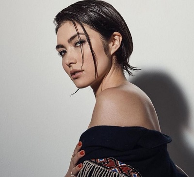 Daniella Pineda Net worth