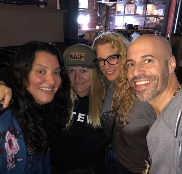 Daughtry and her friends