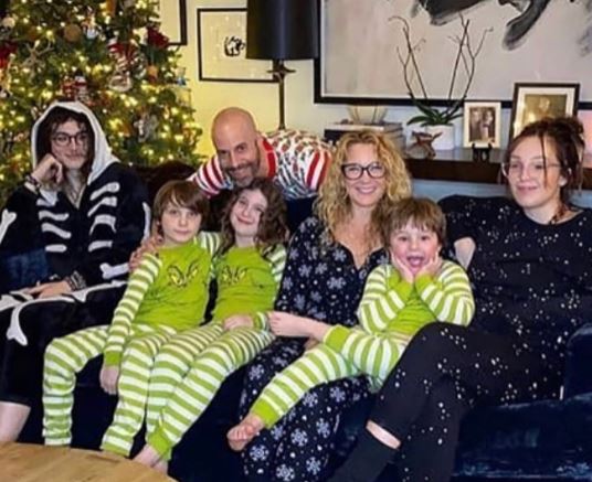 Hannah with her family