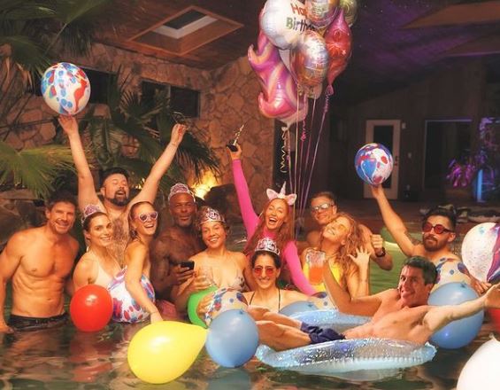 Jess King often does parties