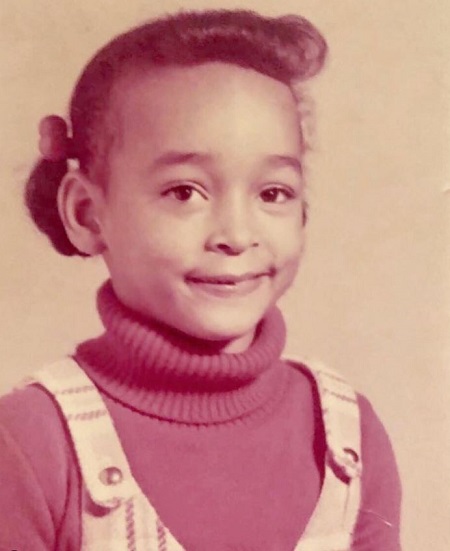 Karen Hunger pre-teen photo