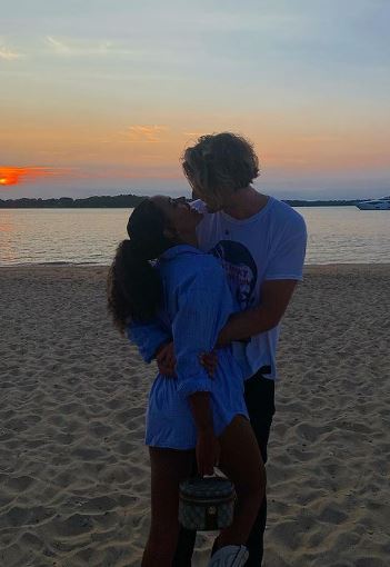 Kennedy is dating Ava Dash