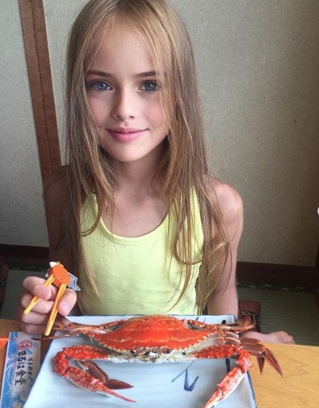 Kristina Pimenova Biography, Wikipedia (Early Life & Education)
