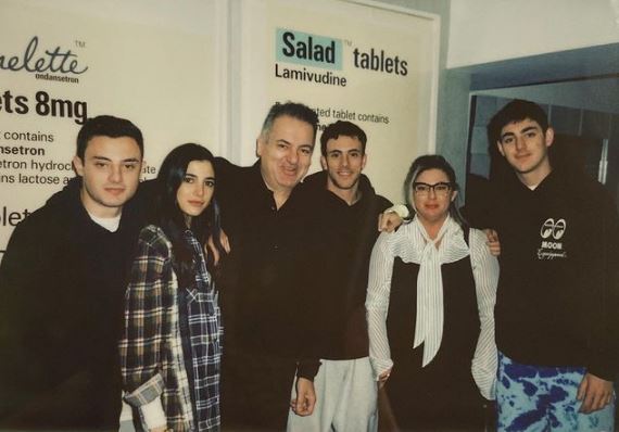 Lauren with her family members