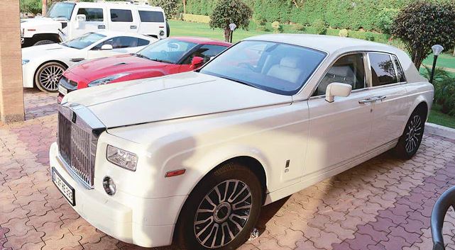 Leena Maria Paul Car