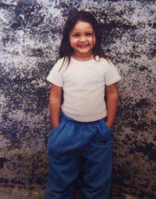 Luisa Rubino shares her childhood picture on her Instagram account