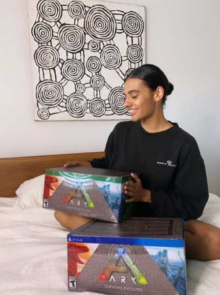 Madeleine Madden Age, Birthday & Zodiac Sign