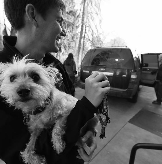 Marlon Reis is an animal lover