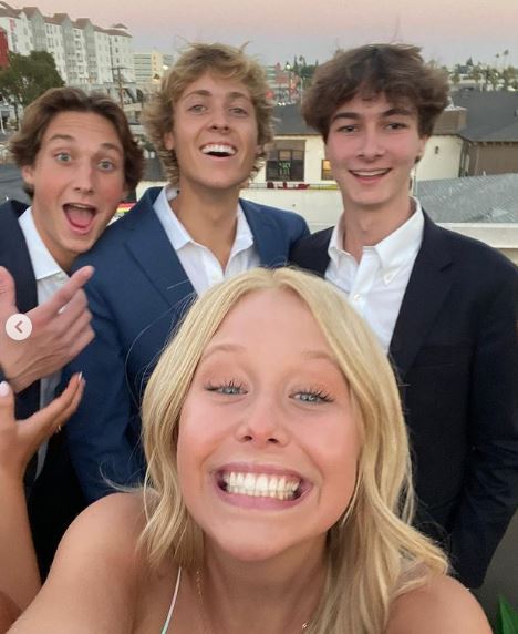 Miranda McKeon with her friends