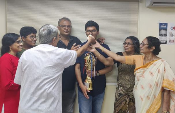 Mrinal Kutteri with his family members