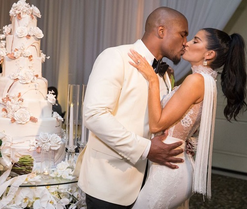 Nicole Williams and Larry English started dating each other in 2011