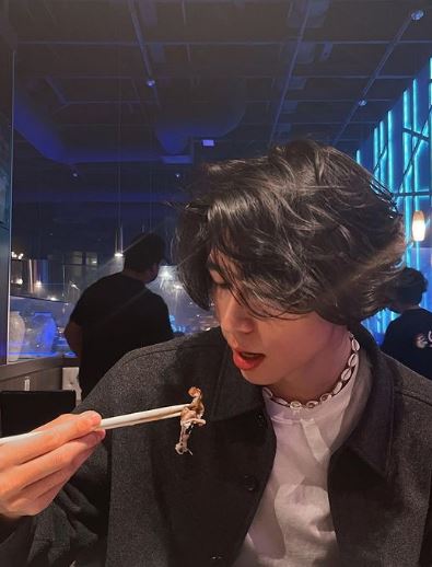 Oliver Moy is a foodie