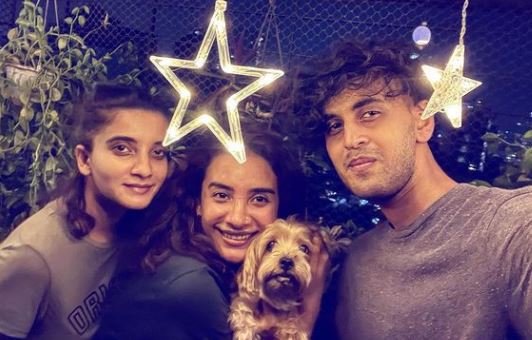 Patralekha Paul with her brother and sister