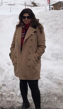 Pooja Dadlani height