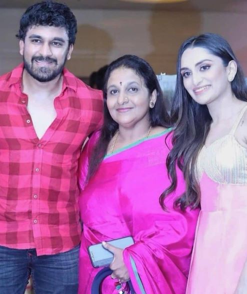 Poornima Puttaswamayya with her son and daughter