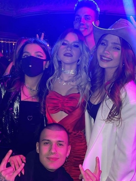 RENATA RI Net Worth