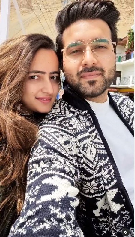 Rajat Sharma Wife Girlfriend Name Fiancee Name & Relationship