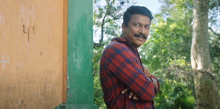 Samuthirakani played a prominent role in the film