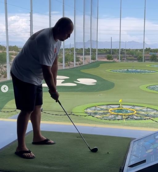 Shawn Hochuli likes to play Golf