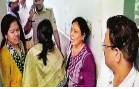 Shraddha Gupta Family members after her death