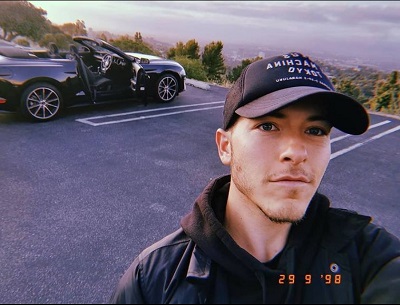 Taz Skylar Net worth