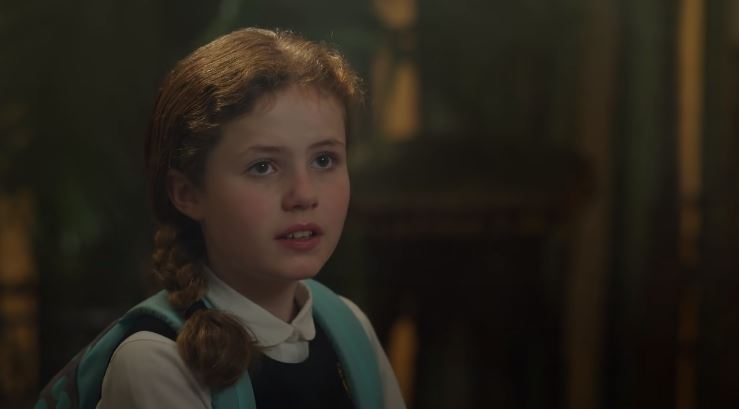 The lead role of Emily Elizabeth Howard is played by Darby Camp