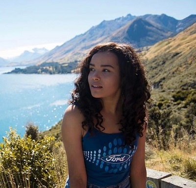 Zoe Robins loves to travel