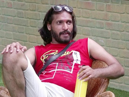 Abhijeet Bichukale [Bigg Boss] Net Worth, Income Source & Salary.