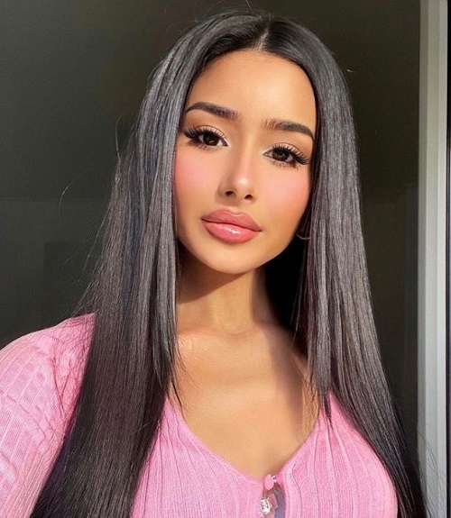 Alena Yildiz Parents, Siblings & Ethnicity