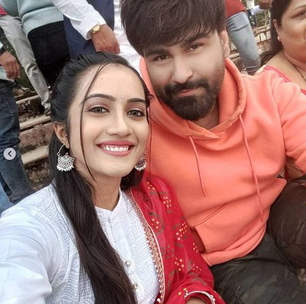 Amika Shail and her co-actor Aarya Babbar