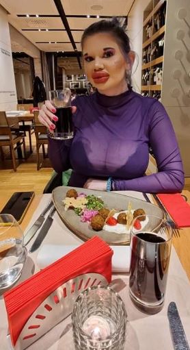 Andrea Ivanova is a foodie